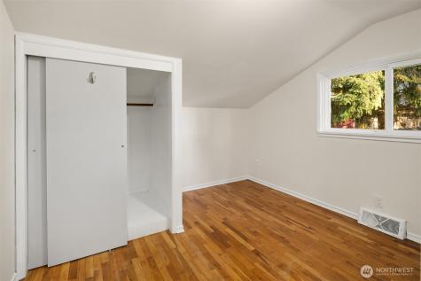 17109 44th Avenue W Lynnwood WA 98037