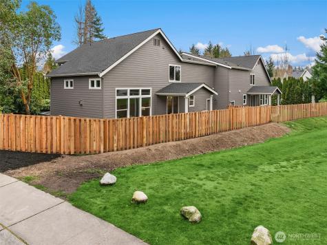 9207 NE 175th Street Bothell WA 98011