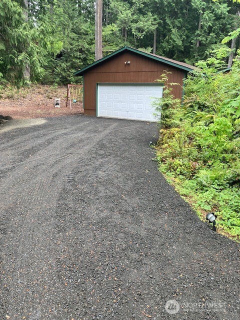 30 N Prospect Drive Hoodsport WA 98458