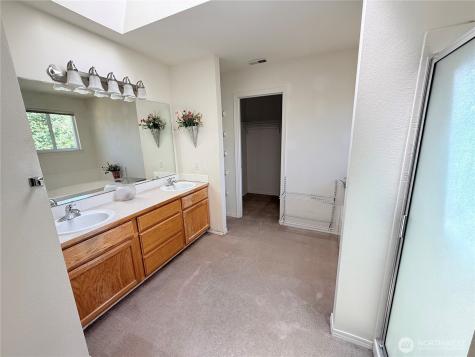 26410 110th Place SE Kent WA 98030
