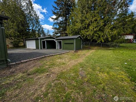 51 SE Foxglove Avenue Shelton WA 98584