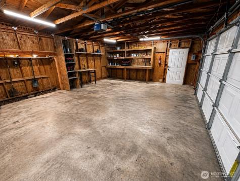 51 SE Foxglove Avenue Shelton WA 98584