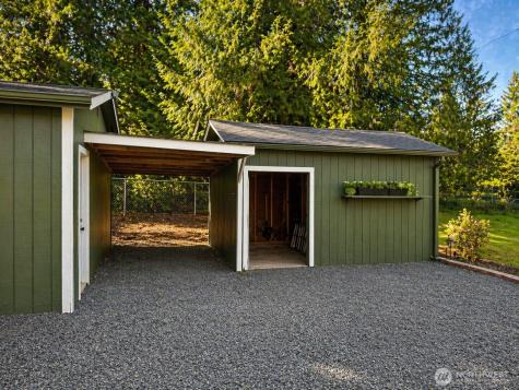 51 SE Foxglove Avenue Shelton WA 98584