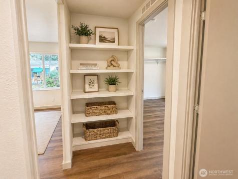 51 SE Foxglove Avenue Shelton WA 98584
