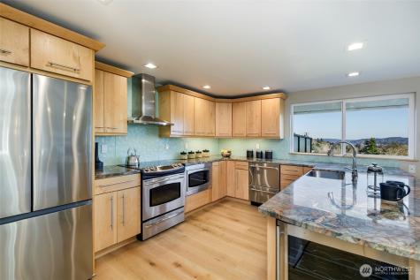 6001 60th Avenue NE Seattle WA 98115