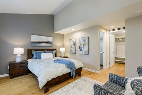 6001 60th Avenue NE Seattle WA 98115