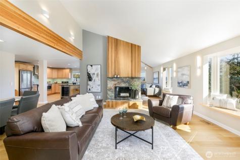 6001 60th Avenue NE Seattle WA 98115