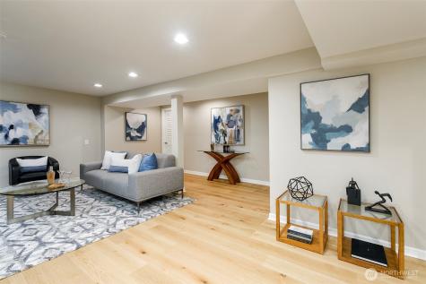 6001 60th Avenue NE Seattle WA 98115