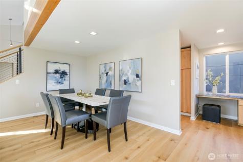 6001 60th Avenue NE Seattle WA 98115