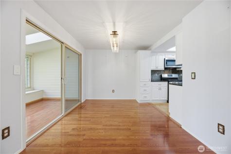 7631 Zircon Drive SW Lakewood WA 98498