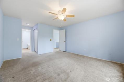 7631 Zircon Drive SW Lakewood WA 98498