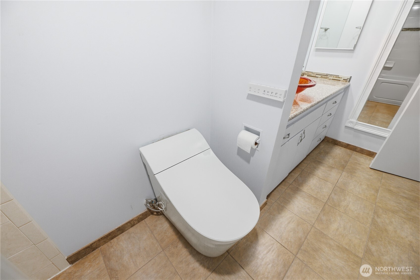7631 Zircon Drive SW Lakewood WA 98498