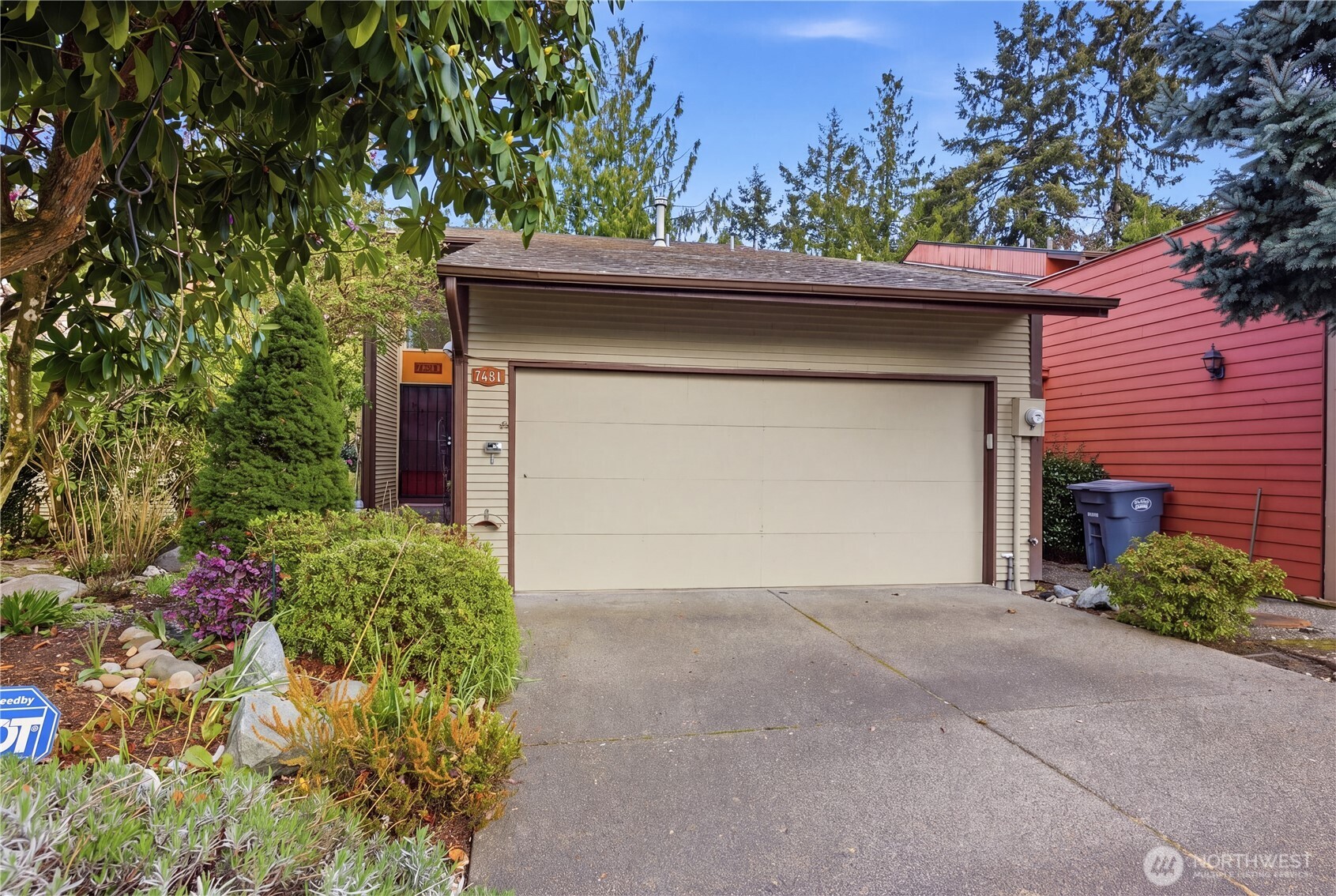 7631 Zircon Drive SW Lakewood WA 98498