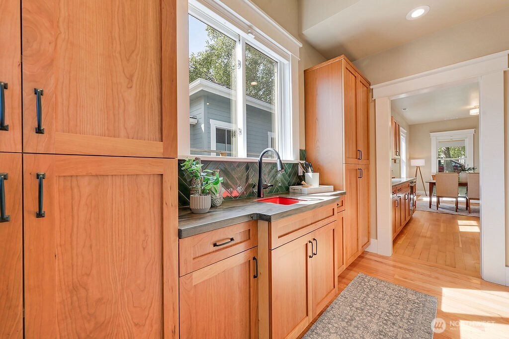 828 Tyler Street Port Townsend WA 98368