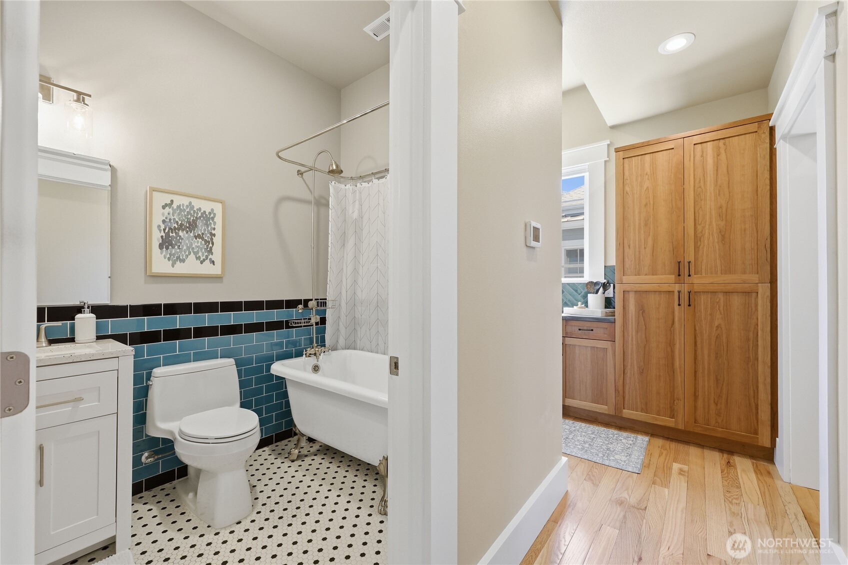 828 Tyler Street Port Townsend WA 98368