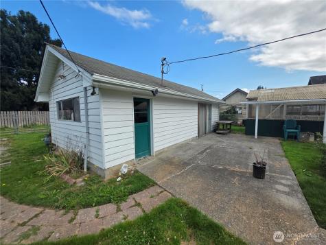 832 Alexander Street Sedro Woolley WA 98284