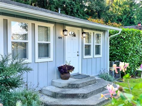 19119 46th Avenue W Lynnwood WA 98125