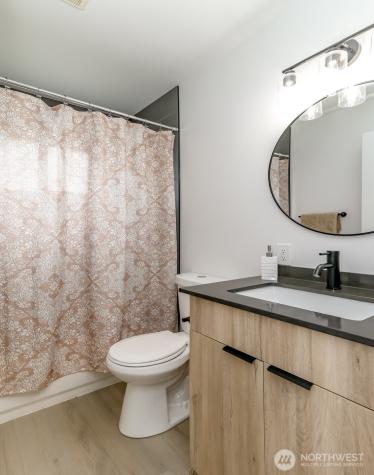 1408 Price Road Bremerton WA 98312