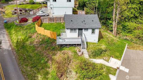 1408 Price Road Bremerton WA 98312