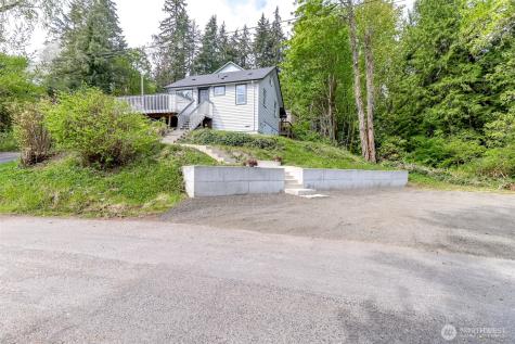 1408 Price Road Bremerton WA 98312