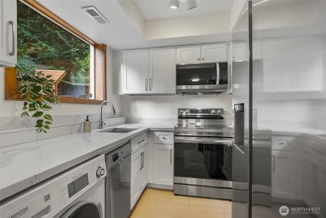 13710 41st Avenue NE Seattle WA 98125