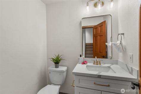 13710 41st Avenue NE Seattle WA 98125
