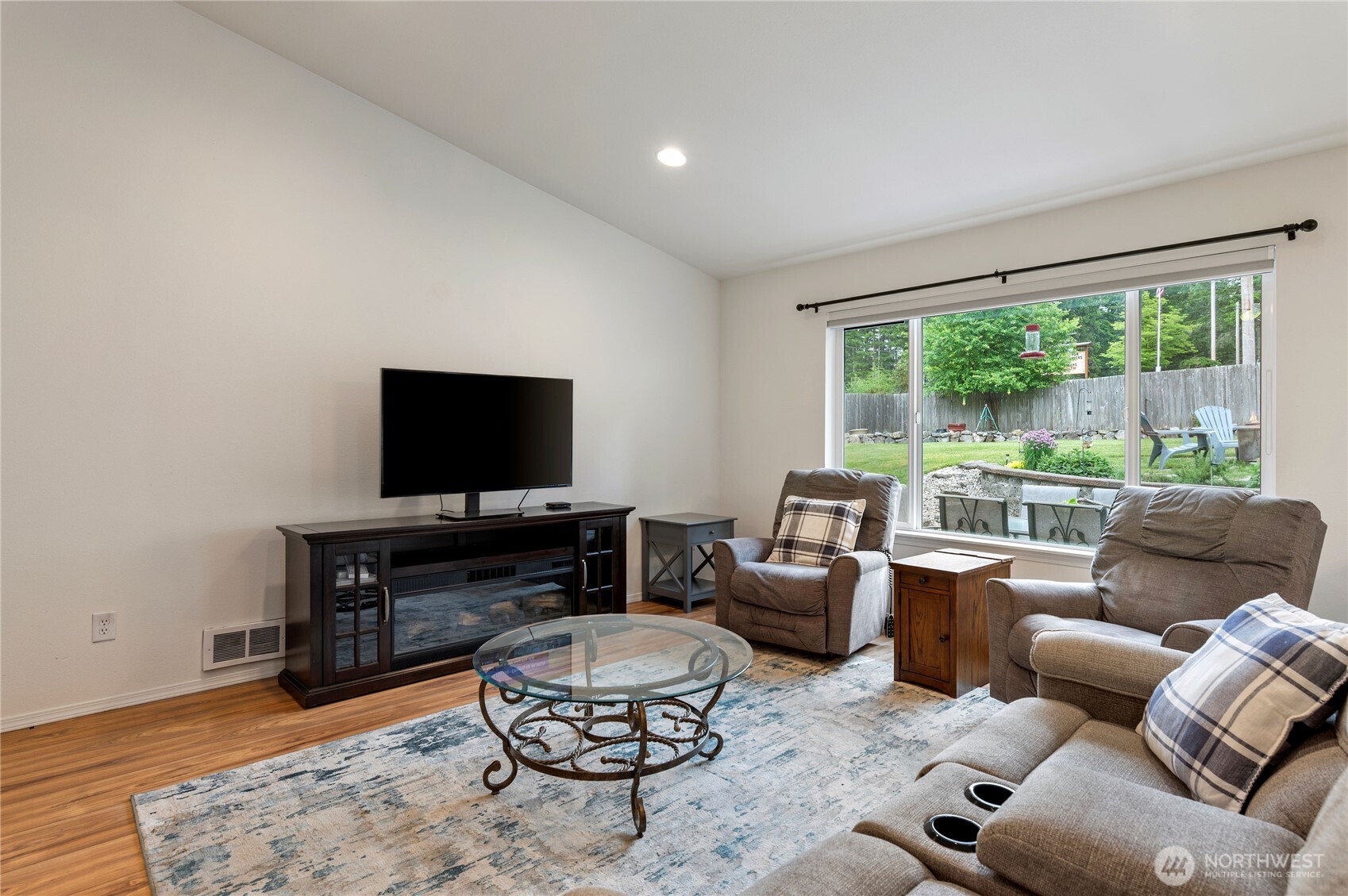 430 E Herron Drive Shelton WA 98584