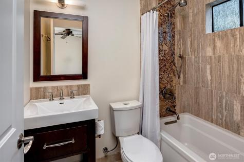 6527 106th Avenue NE Kirkland WA 98033