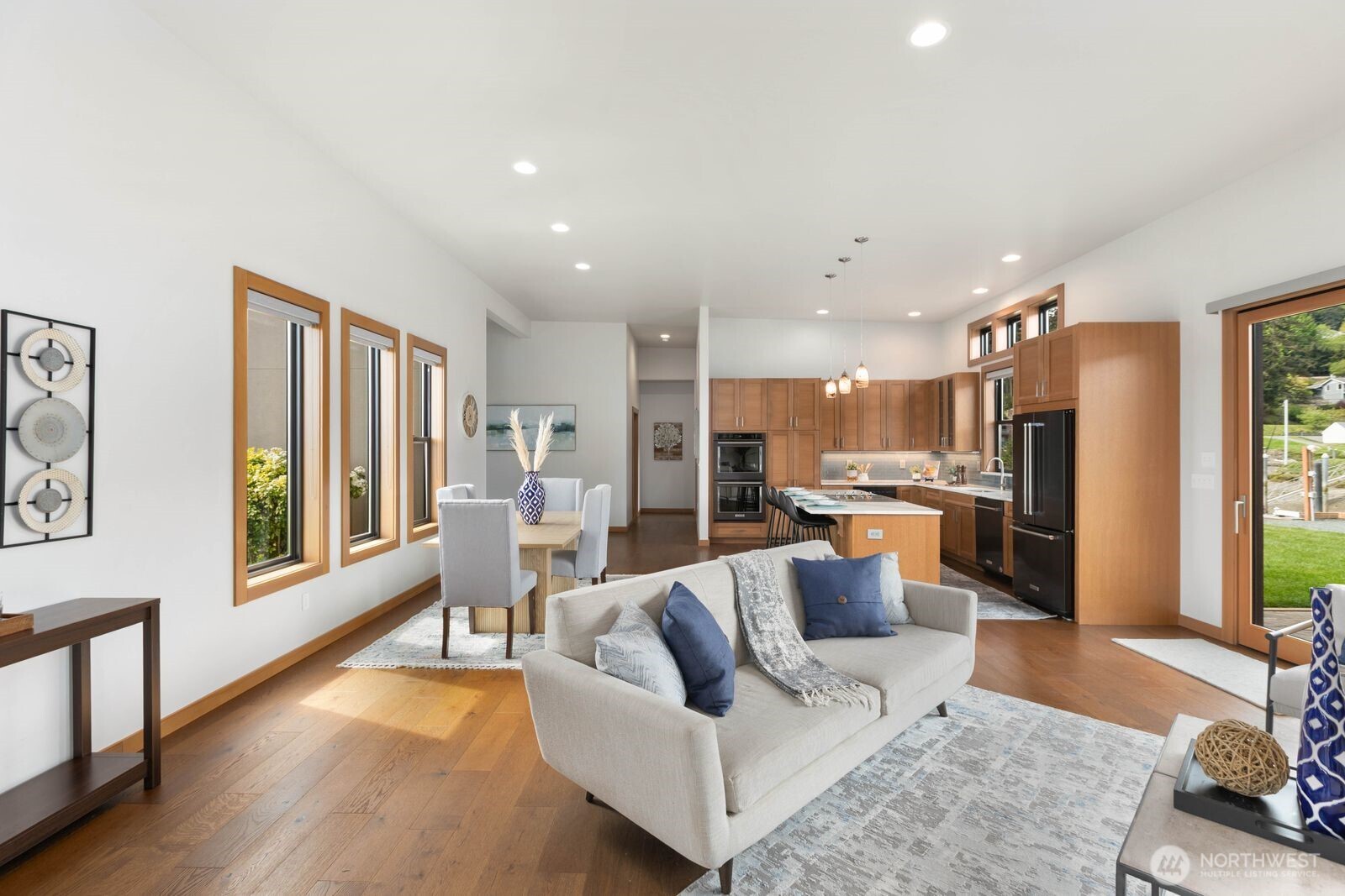 2181 Mariner Beach Drive Oak Harbor WA 98277