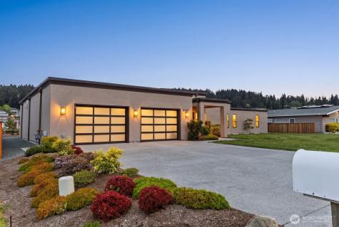 2181 Mariner Beach Drive Oak Harbor WA 98277
