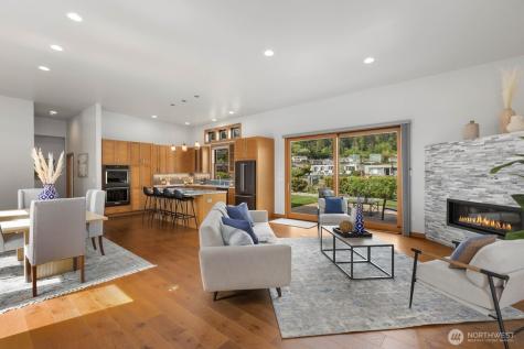 2181 Mariner Beach Drive Oak Harbor WA 98277