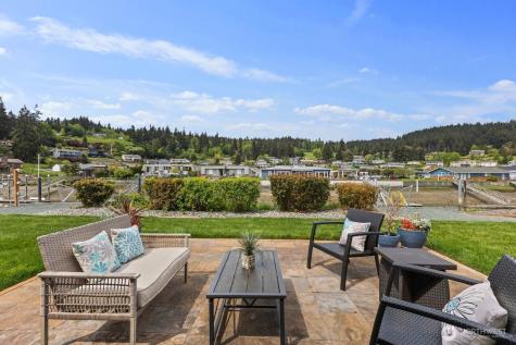2181 Mariner Beach Drive Oak Harbor WA 98277