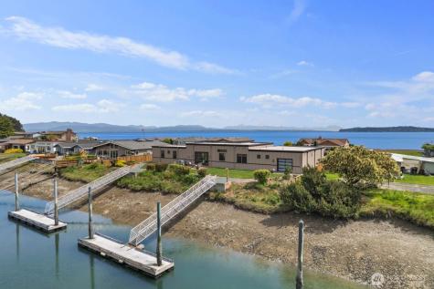 2181 Mariner Beach Drive Oak Harbor WA 98277