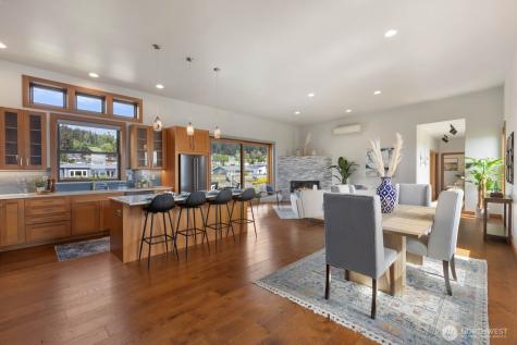 2181 Mariner Beach Drive Oak Harbor WA 98277
