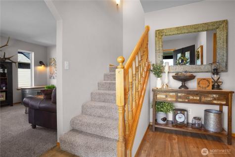 7028 Cavalier Street SW Olympia WA 98512