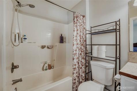 17625 79th Avenue Ct E Puyallup WA 98375