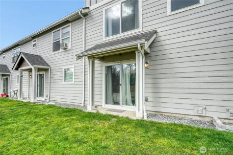 17625 79th Avenue Ct E Puyallup WA 98375