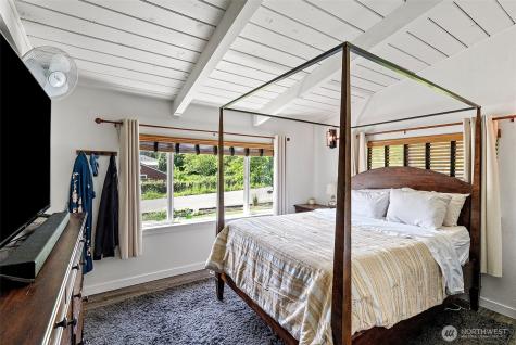 405 South Street Port Orchard WA 98366