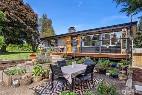 405 South Street Port Orchard WA 98366