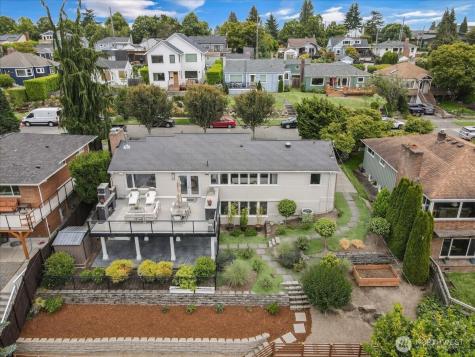5939 36th Avenue SW Seattle WA 98126