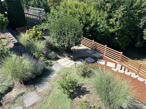 5939 36th Avenue SW Seattle WA 98126