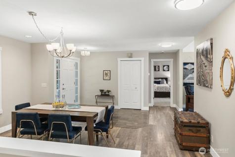 1069 NW Luoto Court Poulsbo WA 98370