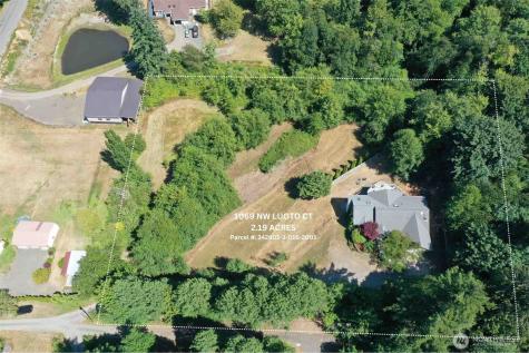 1069 NW Luoto Court Poulsbo WA 98370