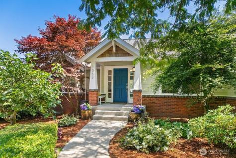 1069 NW Luoto Court Poulsbo WA 98370