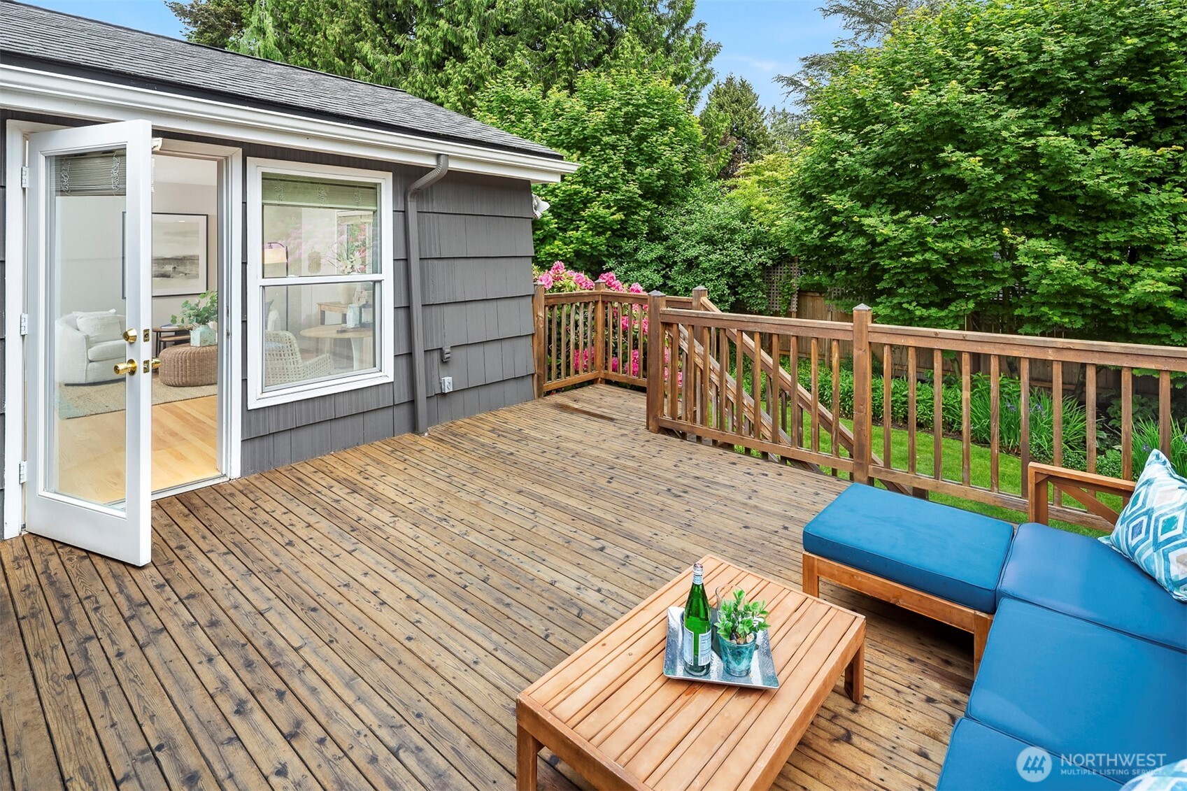 7538 23rd Avenue NE Seattle WA 98115