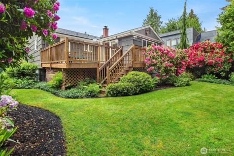 7538 23rd Avenue NE Seattle WA 98115