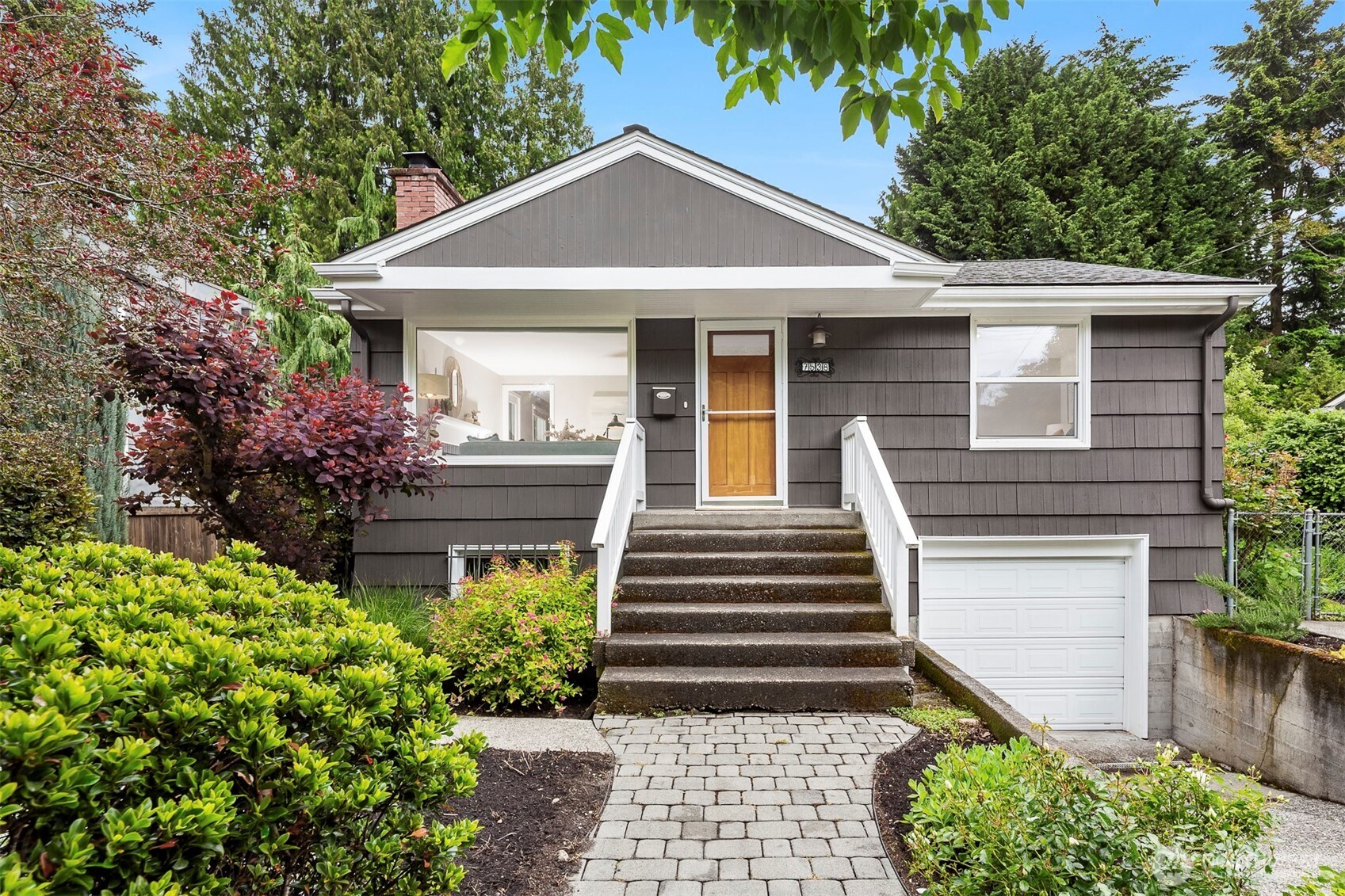 7538 23rd Avenue NE Seattle WA 98115