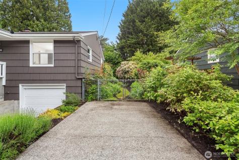 7538 23rd Avenue NE Seattle WA 98115