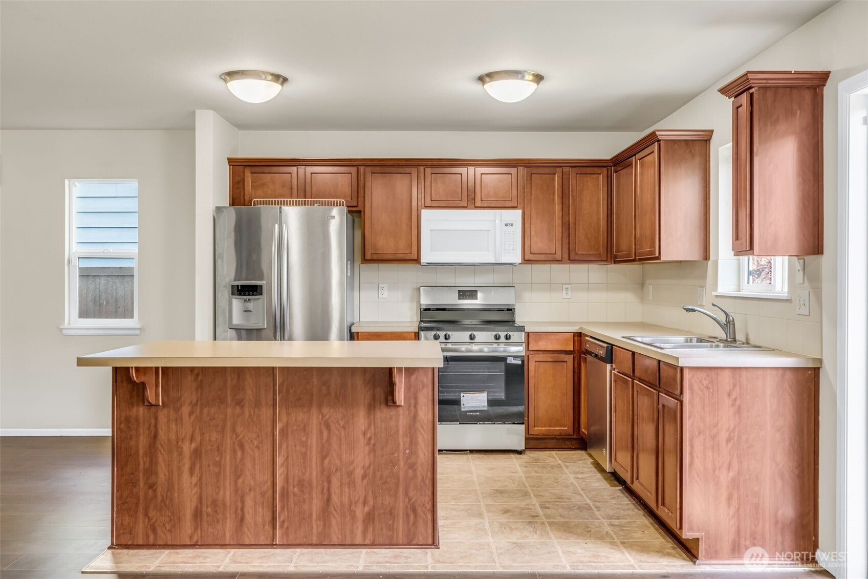 6048 Park Street E Fife WA 98424
