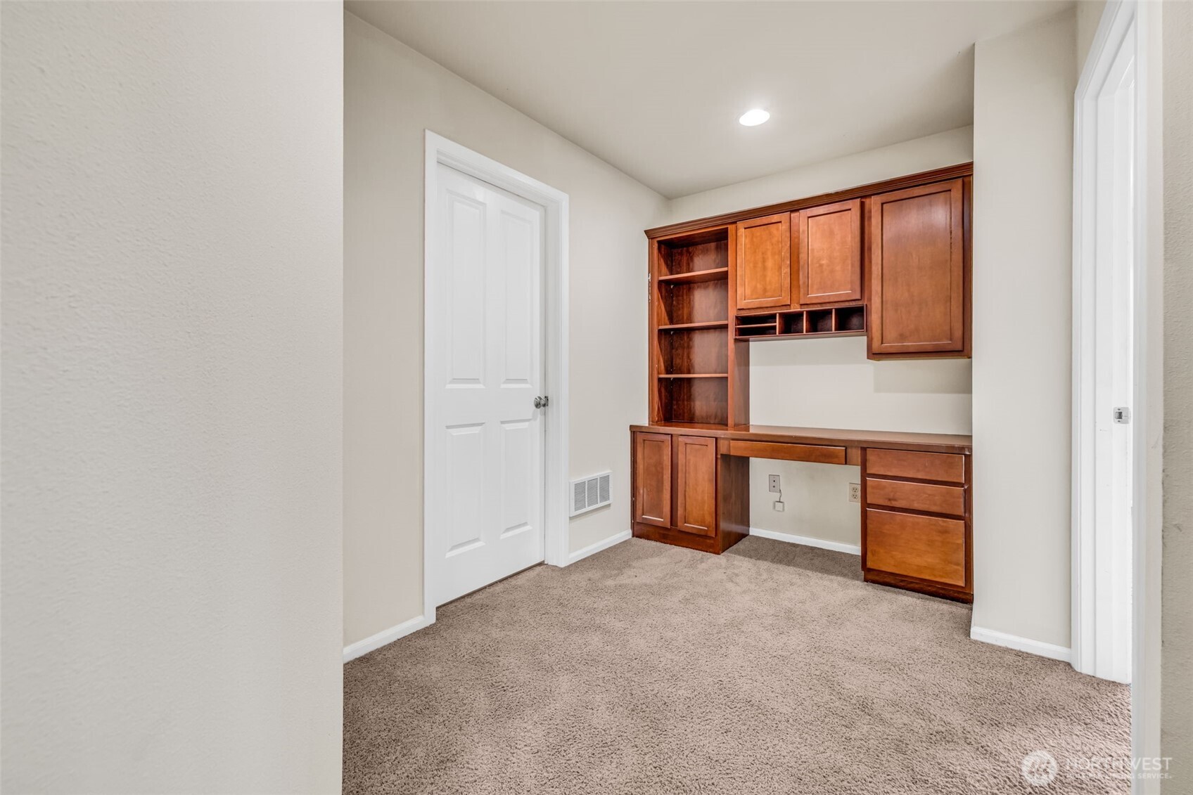 6048 Park Street E Fife WA 98424
